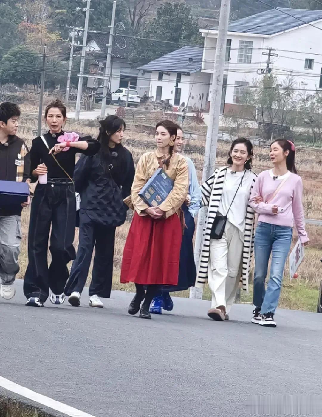 路人镜头下的明星都是惊吓[看]