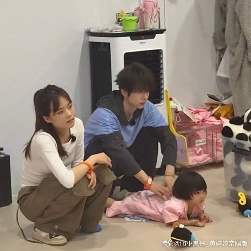 偶遇余承恩井迪合体带果果余承恩和井迪是娱乐圈德华吧，带两个外甥女录节《我家那闺女