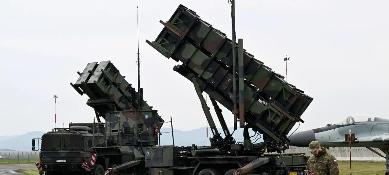 乌克兰从德国获得另外两套爱国者防空发射器 乌克兰又收到了两套爱国者防空系统的发射