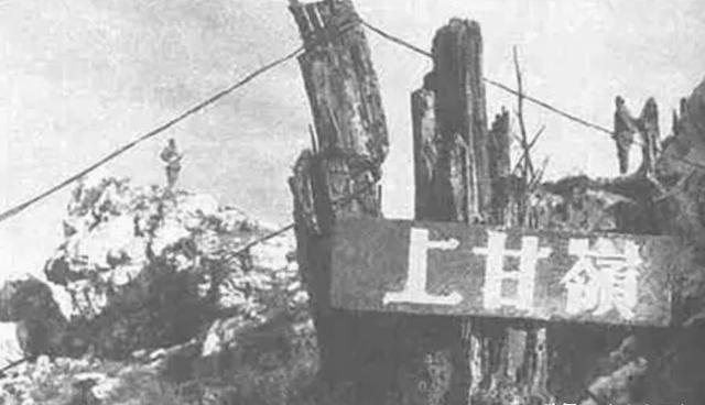 上甘岭战役下半程，十二军接替十五军，李德生观察到敌人在炮火掩护抵近前沿时，步枪迟