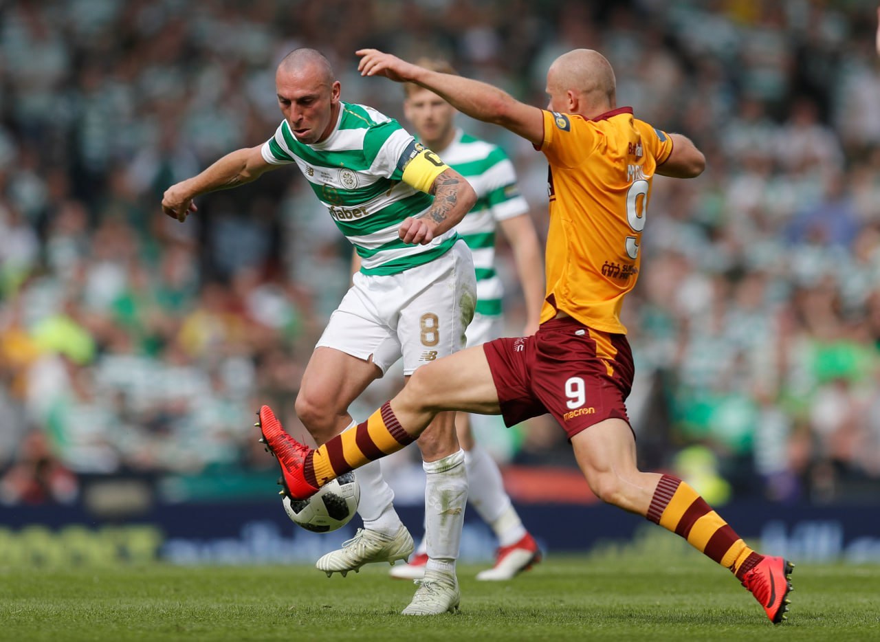 今日继续朝着好的方向出发！作品：塞尔塔vs赛萨洛    塞尔塔回归主场，赛萨洛是