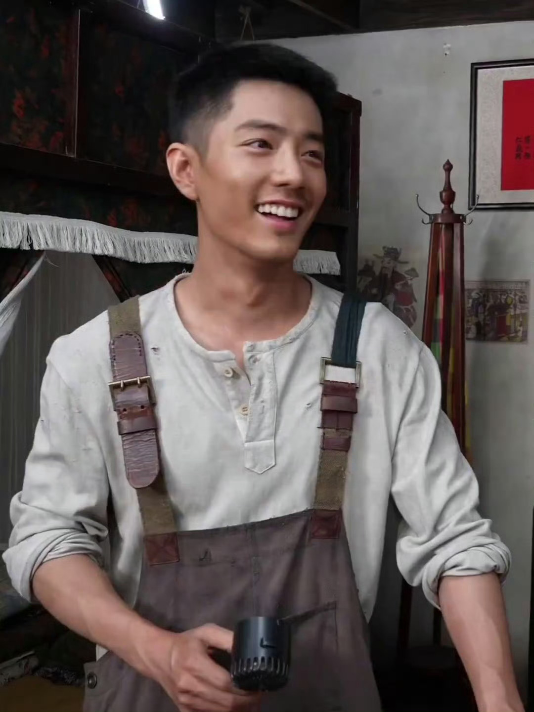 肖战是内心温暖的人 肖战是内心柔软，就连声音都很温暖的温暖的人