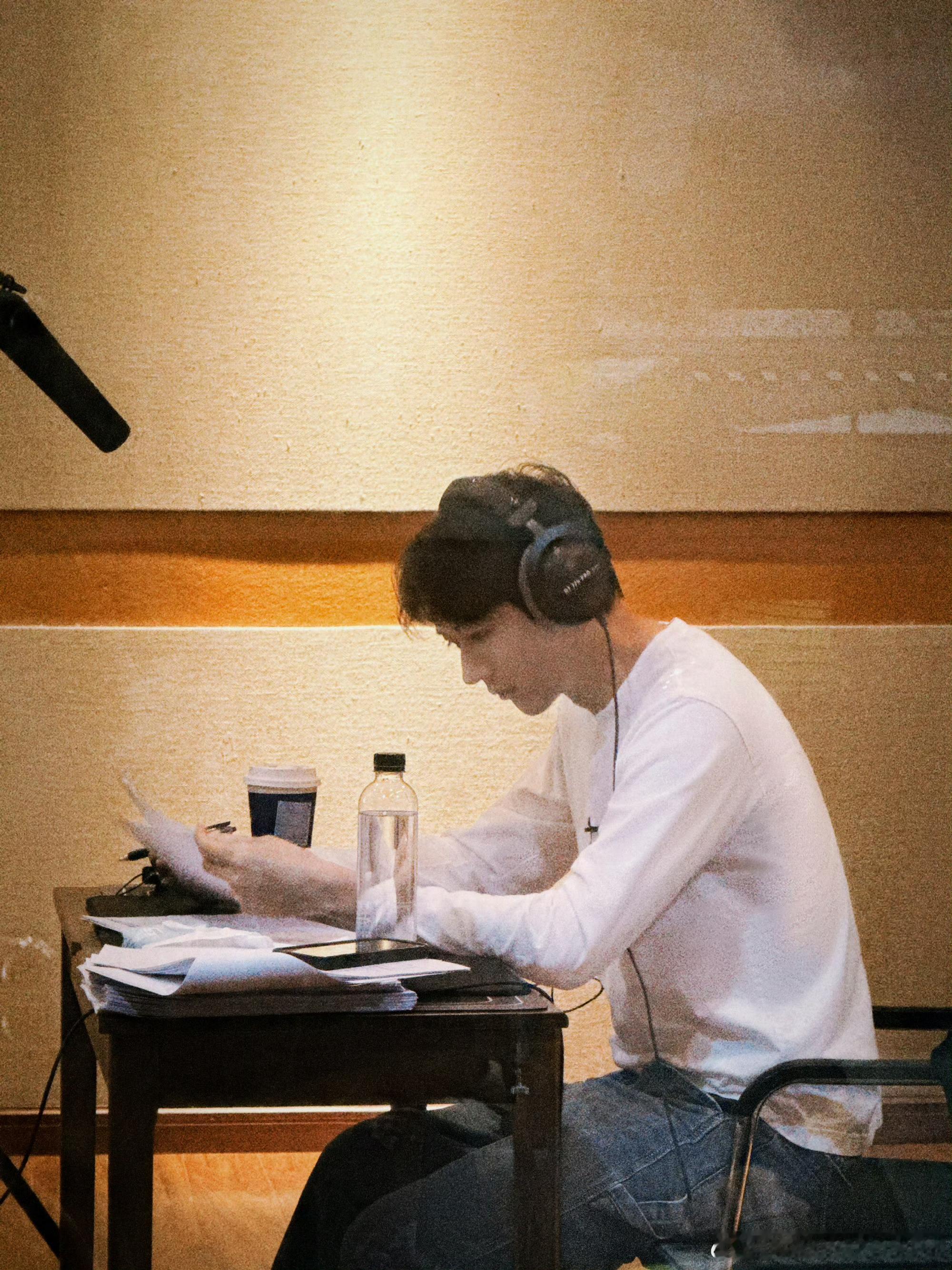 刘学义给踏雪寻踪配音啦，燥候简明队长