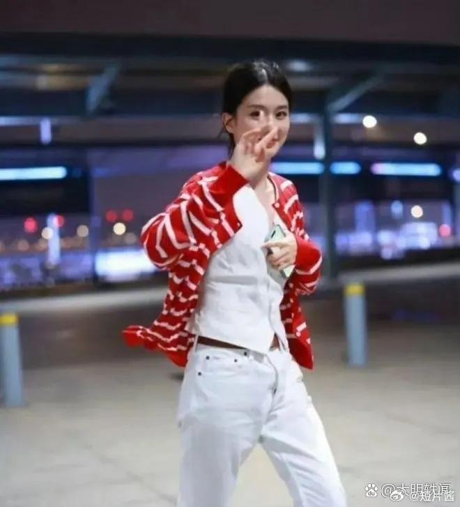 结婚后的乔欣状态还挺不错 