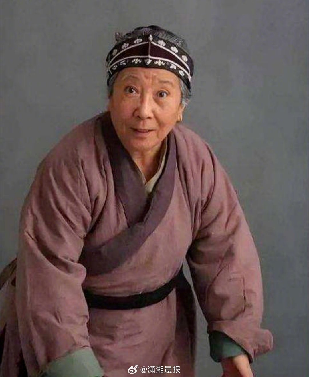 【#两位刘姥姥都已离世#】#两位刘姥姥扮演者都已离世# 7月15日，据，87版《
