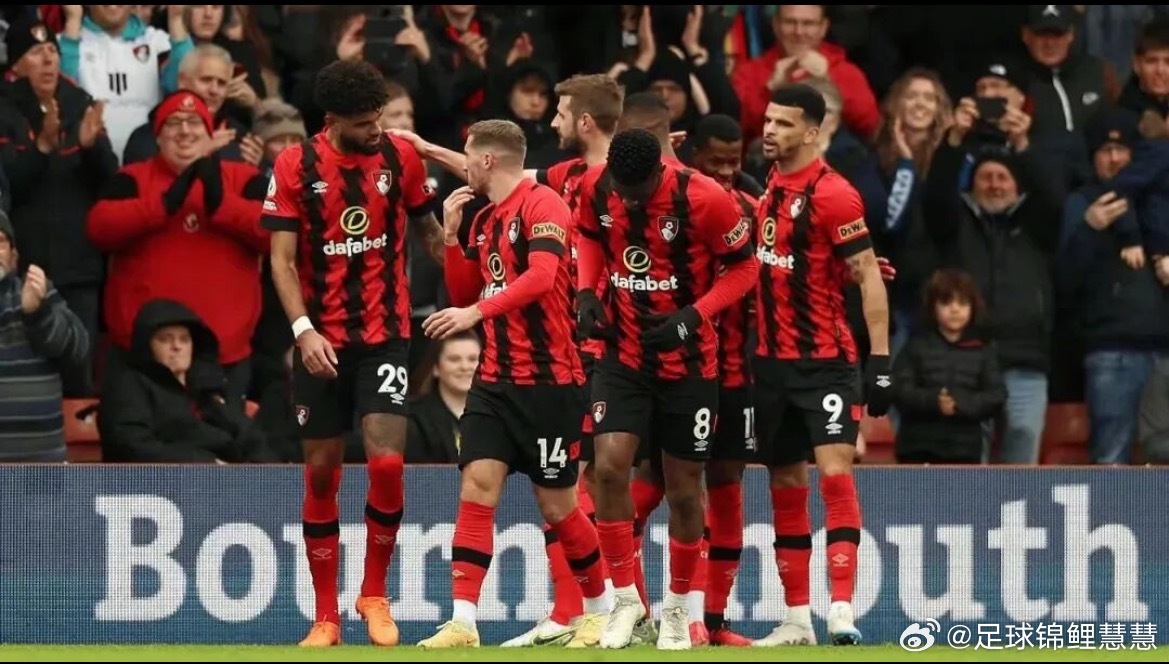 周六 英超看法009 伯恩茅斯vs桑德兰 伯恩茅斯本赛季主场战斗力极强，仅输 2