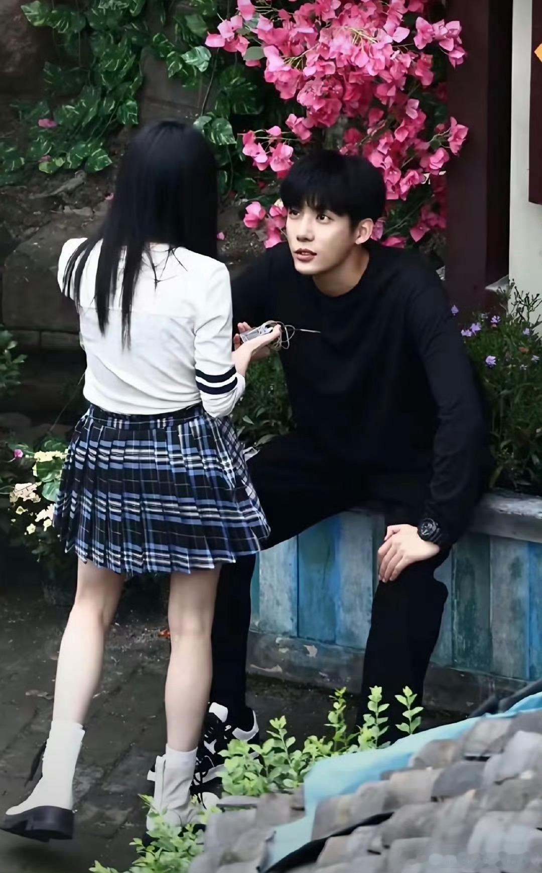 王安宇 会爱人的眼睛[doge]只能说男人的眼泪女人的兴奋剂！导演们给我们大聪明