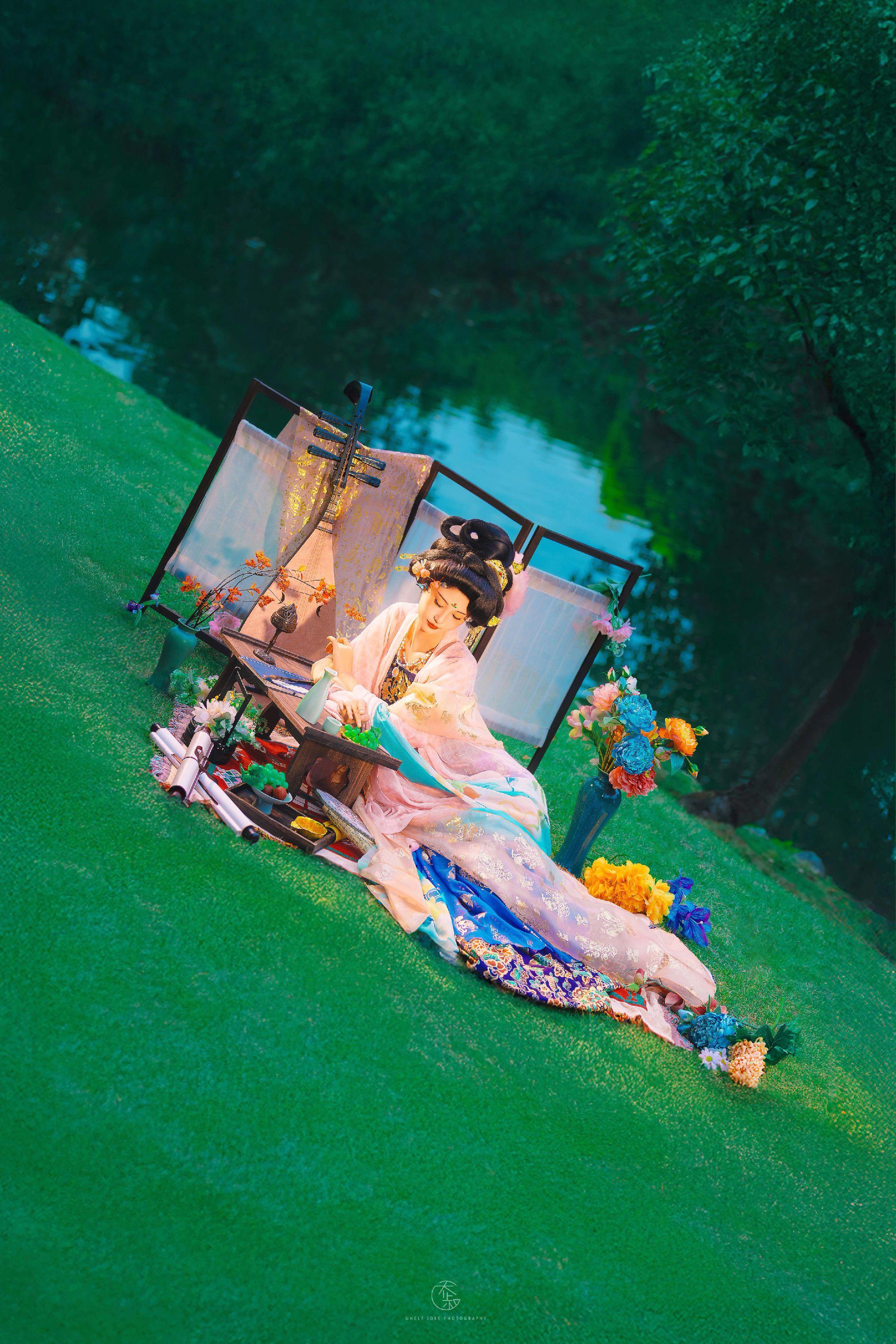 唐丨“误入眉眼，可叹惊鸿”唯有牡丹真国色~