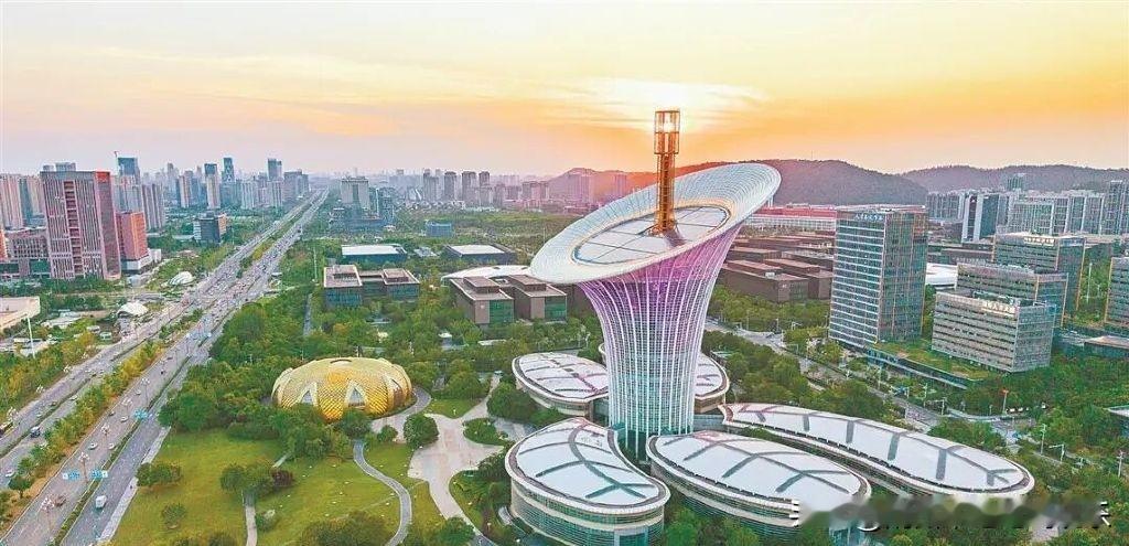 湖北支起来 新春第一会定调马年发展航向
 
正月初八上班首日，湖北以一场高规格推