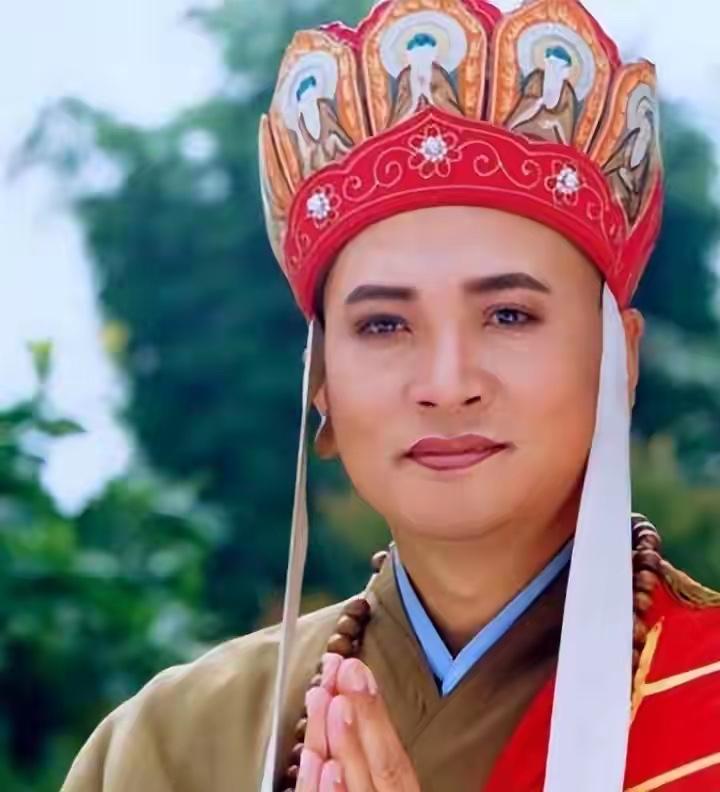 4月7日，一则讣告冲上热搜：富华国际集团荣誉主席陈丽华因病在北京去世，享年85岁