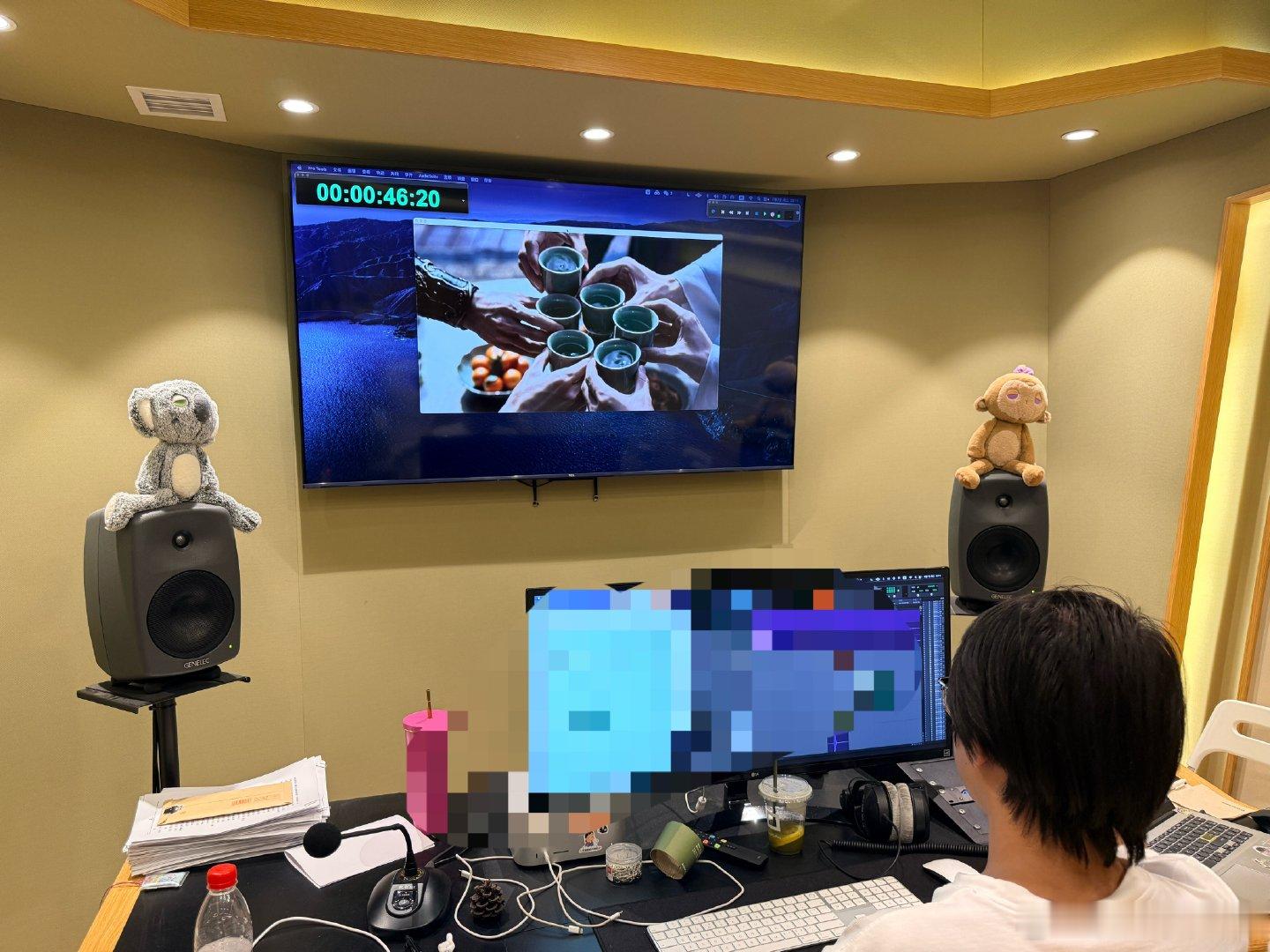 哇……在棚里一坐就是12个小时下班下班！！！！！！ 