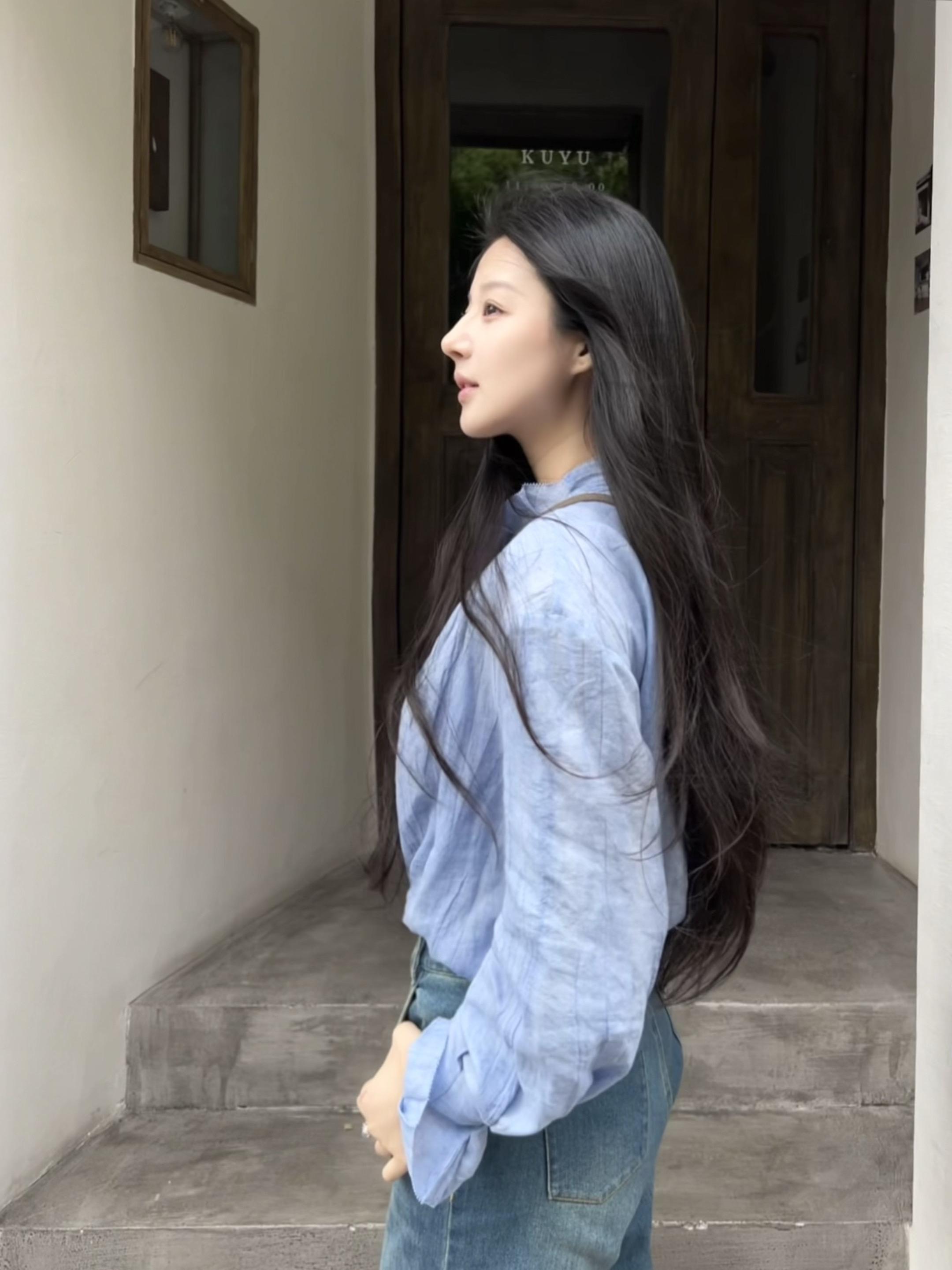 我想做一个淡淡的人 见花见树 爱细小的具体也爱盛大的无垠