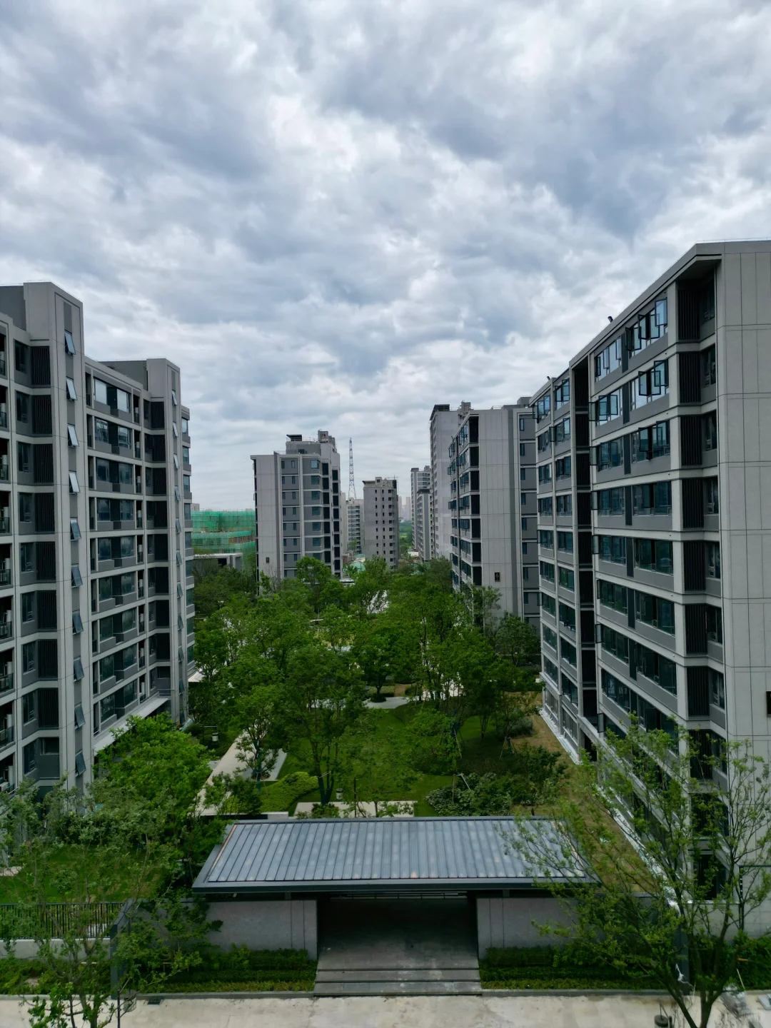 肥东大众路，万科锦上光耀项目进展。