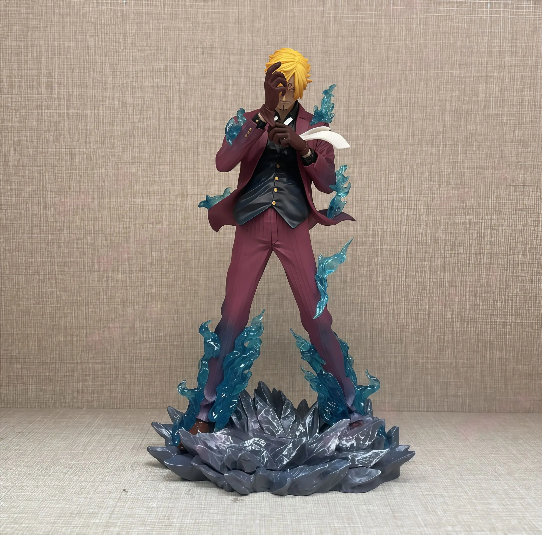 性价比拉满的山治手办摆件！