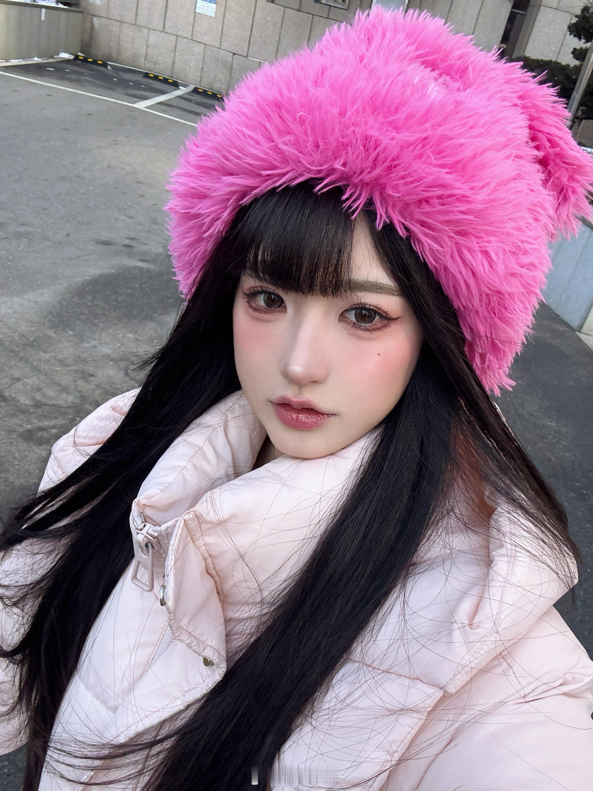 在小韩一直被夸可爱的一天～(⁎⁍̴̛ᴗ⁍̴̛⁎)吃了好多好多好次滴！！！  