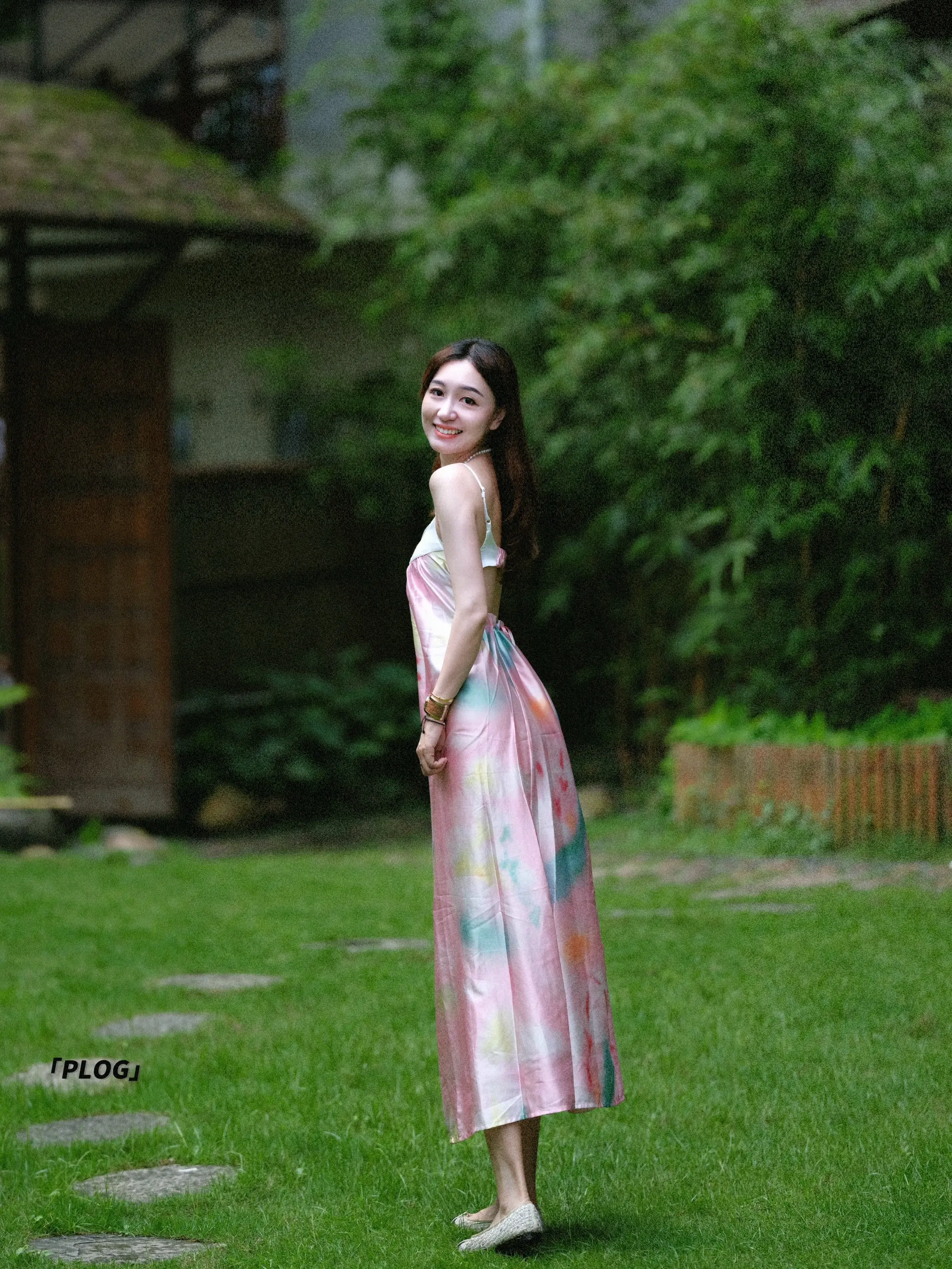 随后便是我最爱的夏天了。大长腿