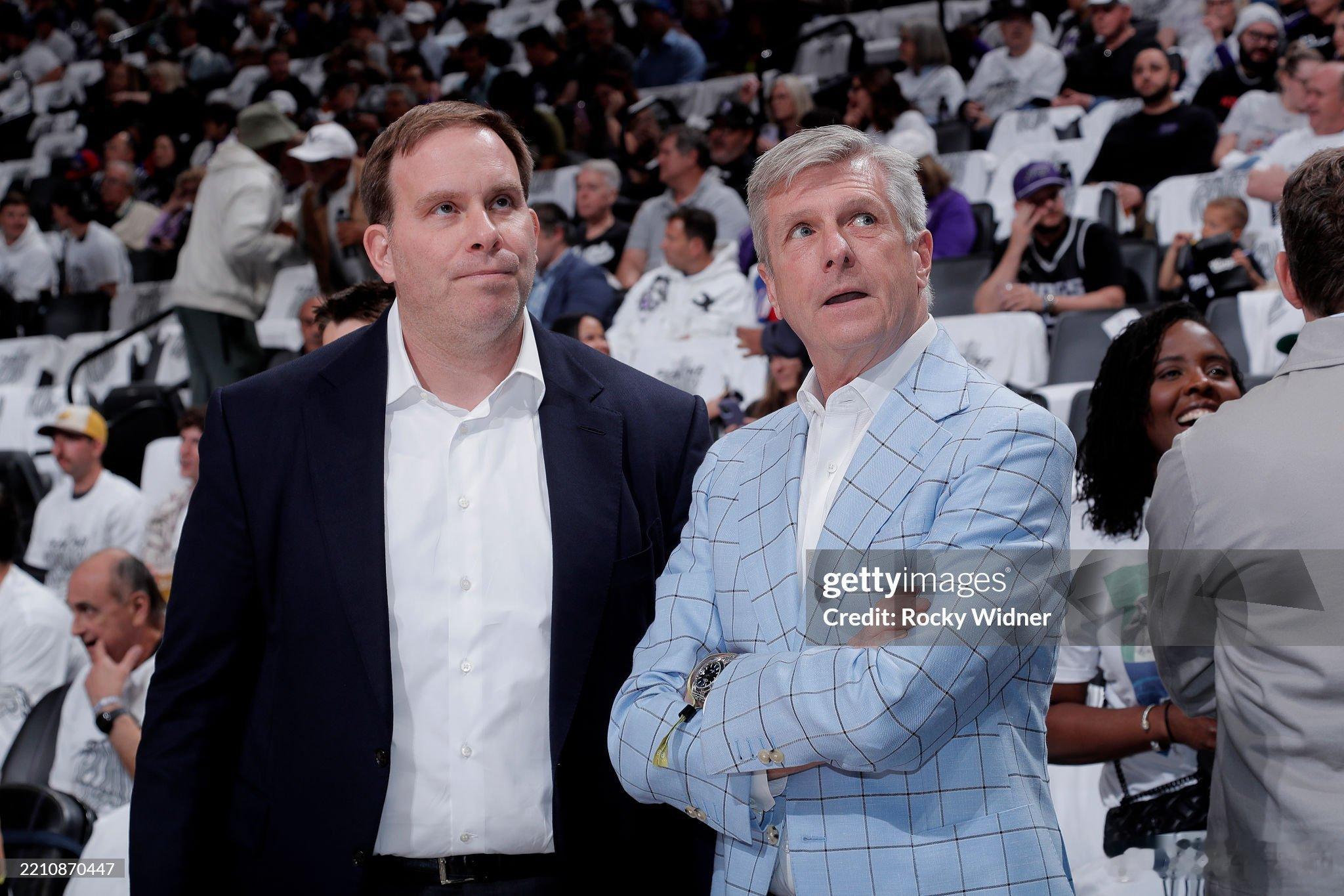 MFFL 来自Marc Stein的消息。帕特里克·杜蒙特身边的消息人士透露，球