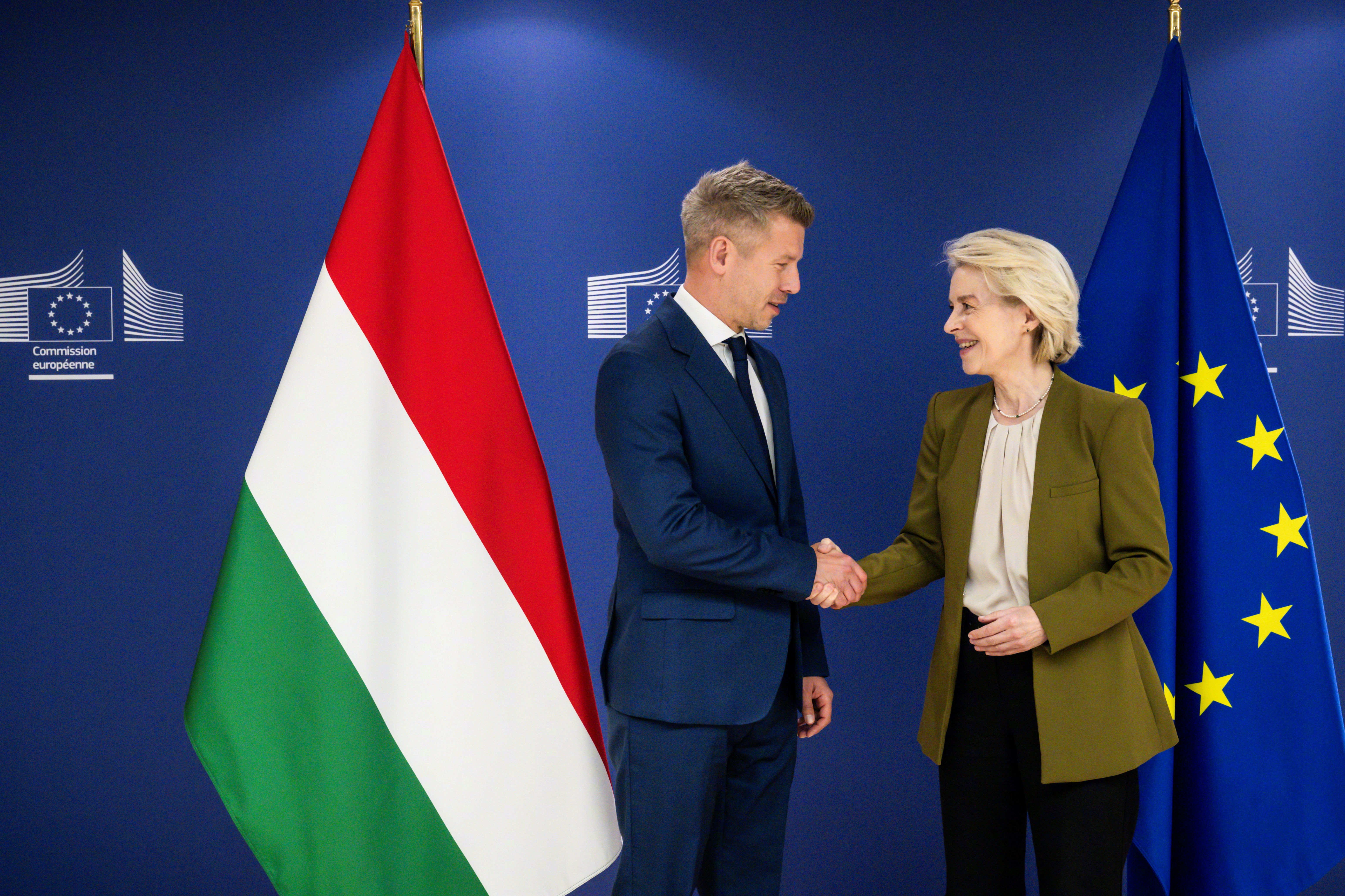 #毛焦尔造访布鲁塞尔修复匈欧关系#【外媒：毛焦尔造访布鲁塞尔，意图修复匈欧关系】