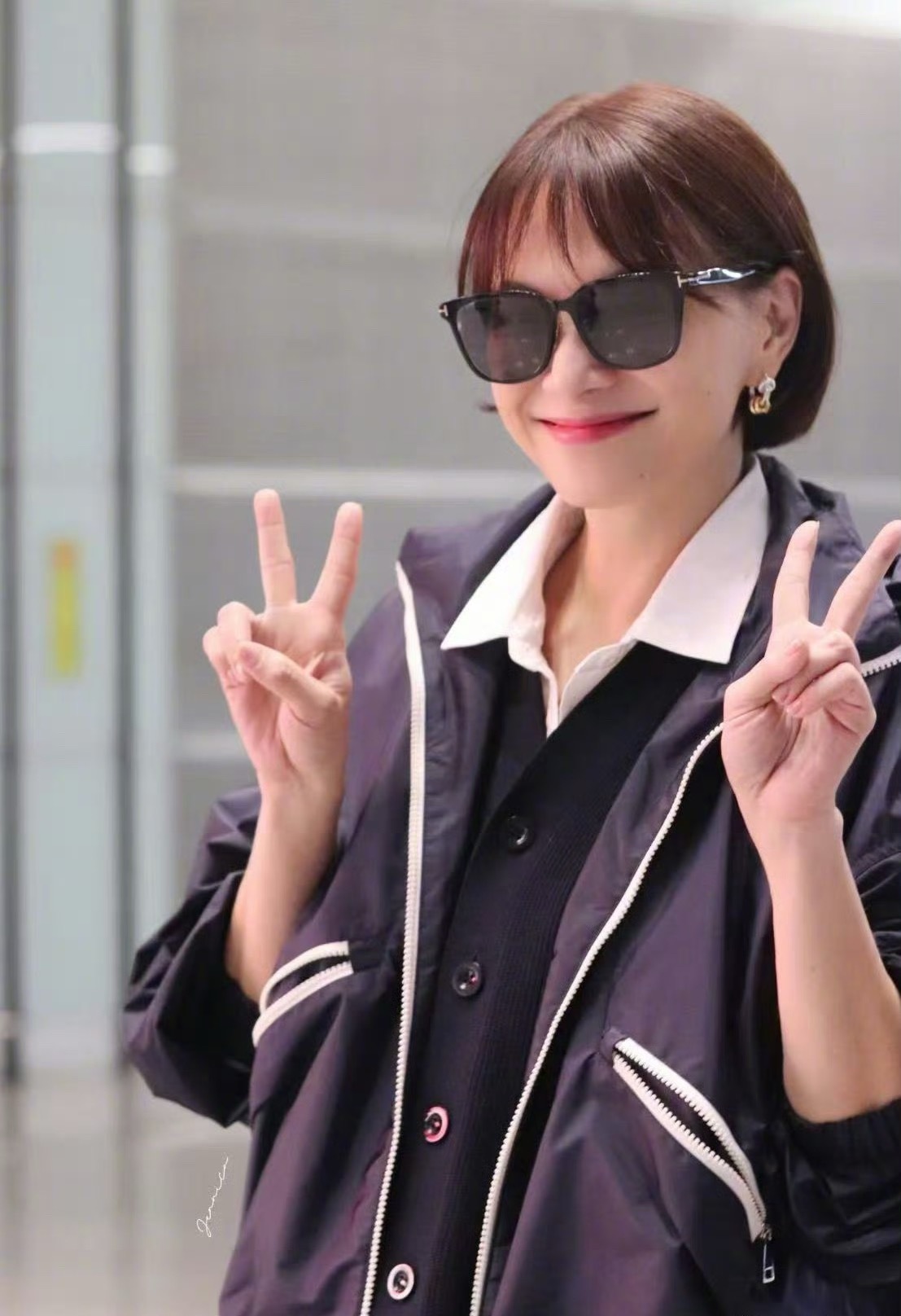 许茹芸李心洁喊话梁咏琪杨采妮来浪姐许茹芸为李心洁上浪姐做打call视频 李心洁5