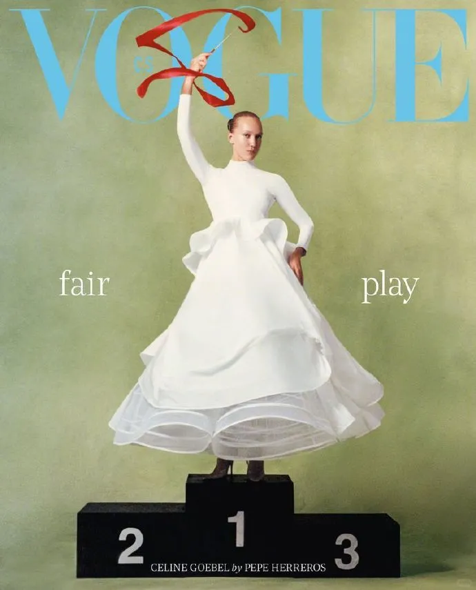 杂志大片｜Vogue Czechoslovakia August