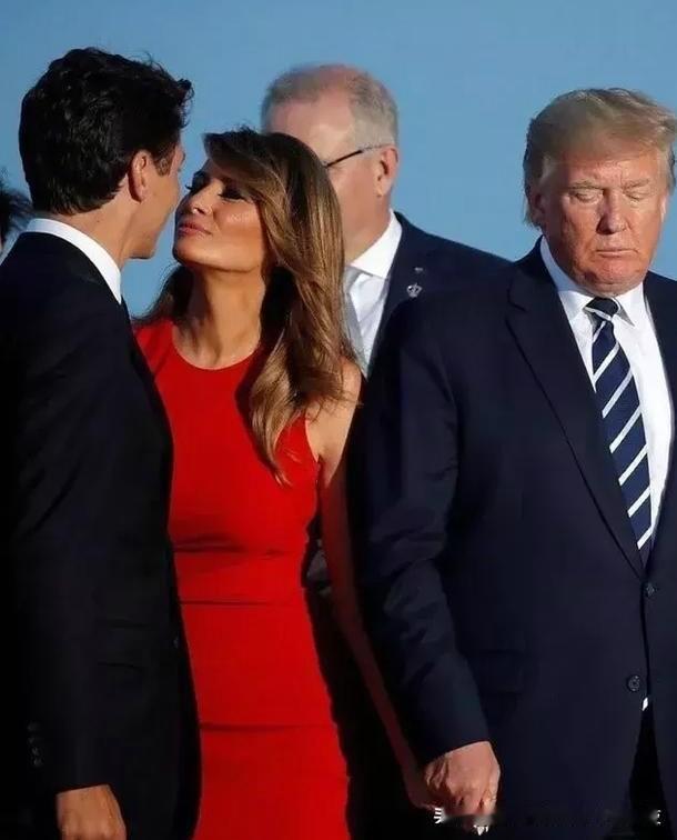 特朗普对加拿大是指东道西耿耿于怀啊。梅拉尼娅出生于1970年；特鲁多出生于197