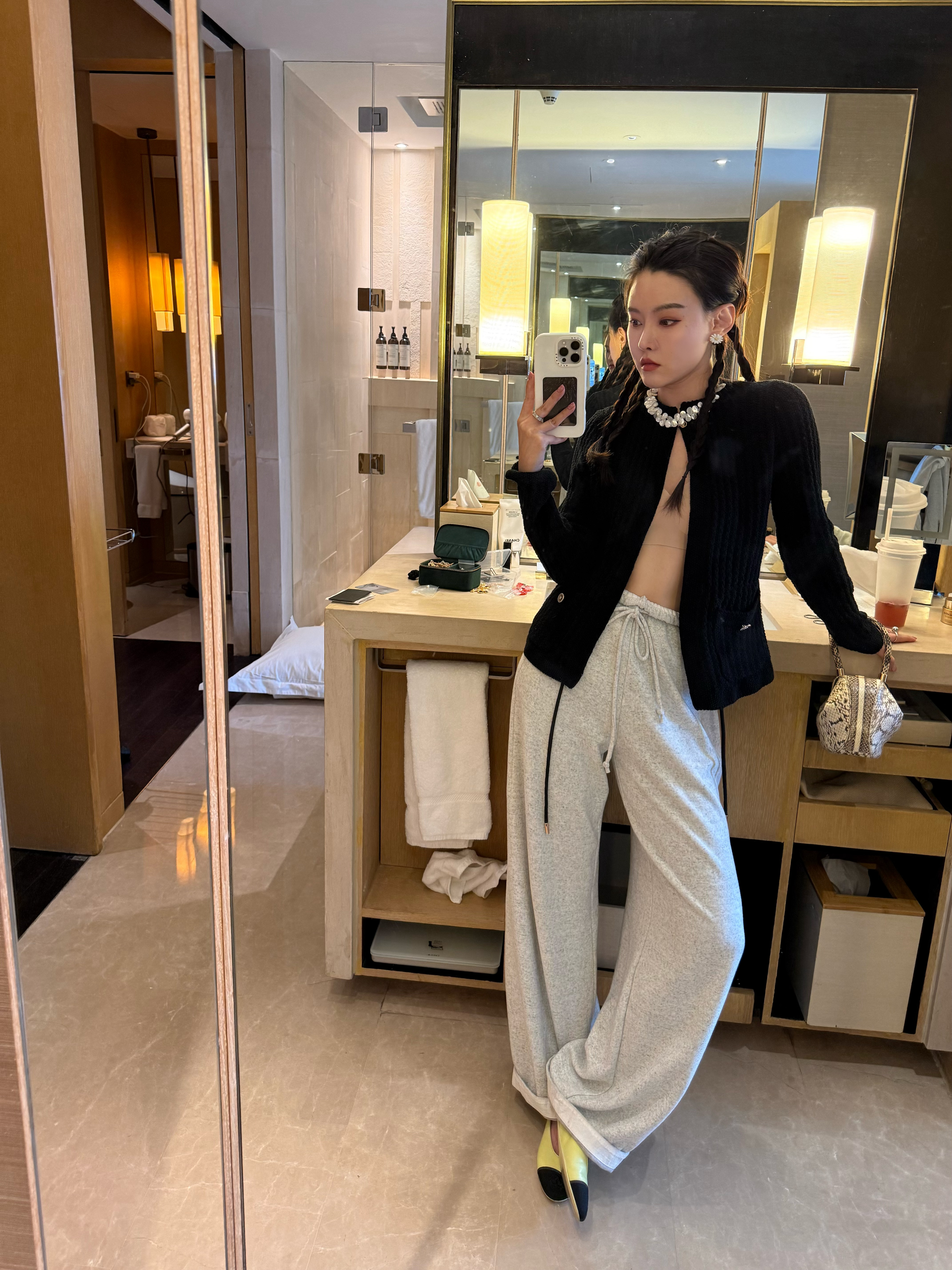 “好久不见 现在是哪一年”👽 