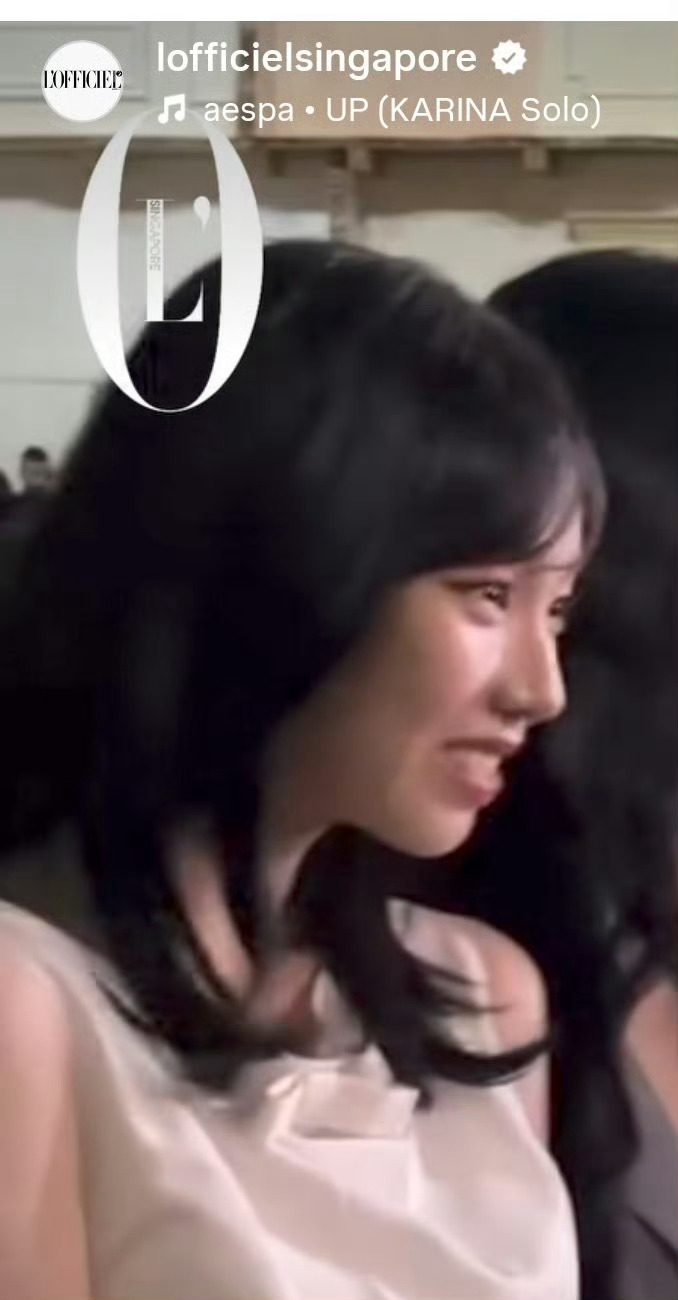 内娱明星爱买烫搜就算了，毕竟是自己的地盘，头一次见一个泡菜妹也热衷于跨国营销的，