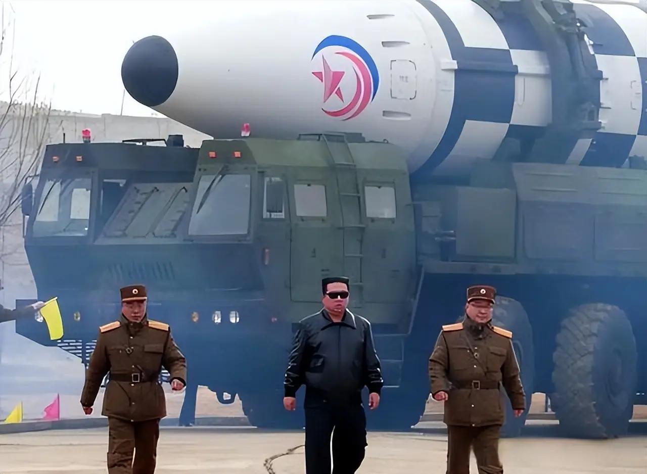 美国决定要对金正恩动手，还提到了中国。
 
当地时间11月3日，美国国务院一名官