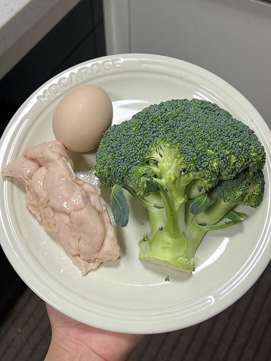 没想到跟尹正学的减脂焖菜这么好吃‼️