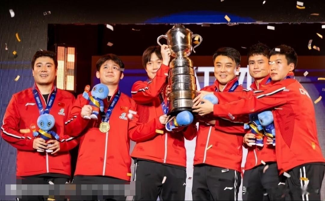 现在才算想明白，国乒真正厉害的从来不是单靠某一个球员。
不管是以前的二王一马、三