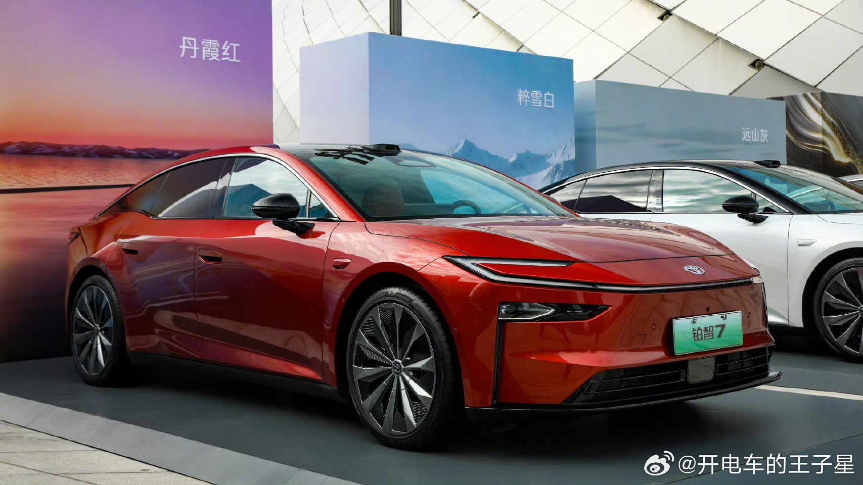 铂智7上市限时补贴权益价14.78万起丰田铂智7限时补贴权益全系20万内大v聊车