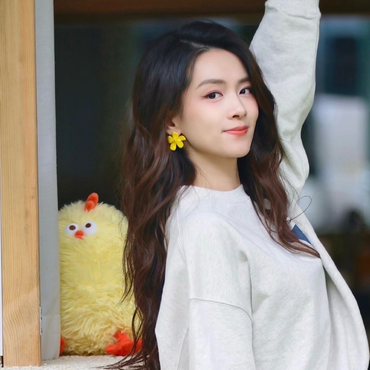 陈昊宇点赞训粉博文杨天真之前评价陈昊宇“活得很真”，她自己也说过“不自我勉强”“