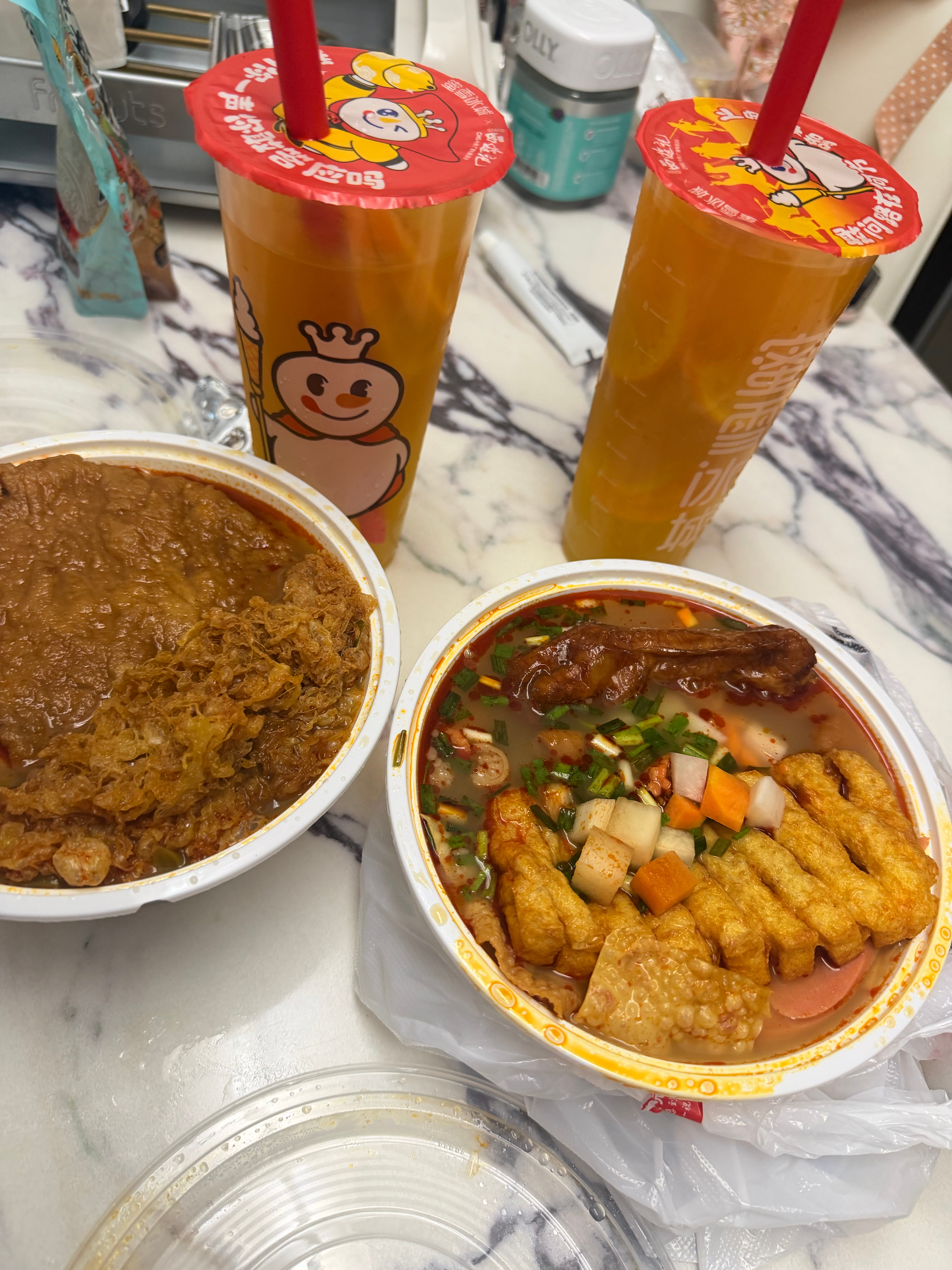 大晚上谁不想急头白脸来碗螺狮粉怡怡溜了几圈