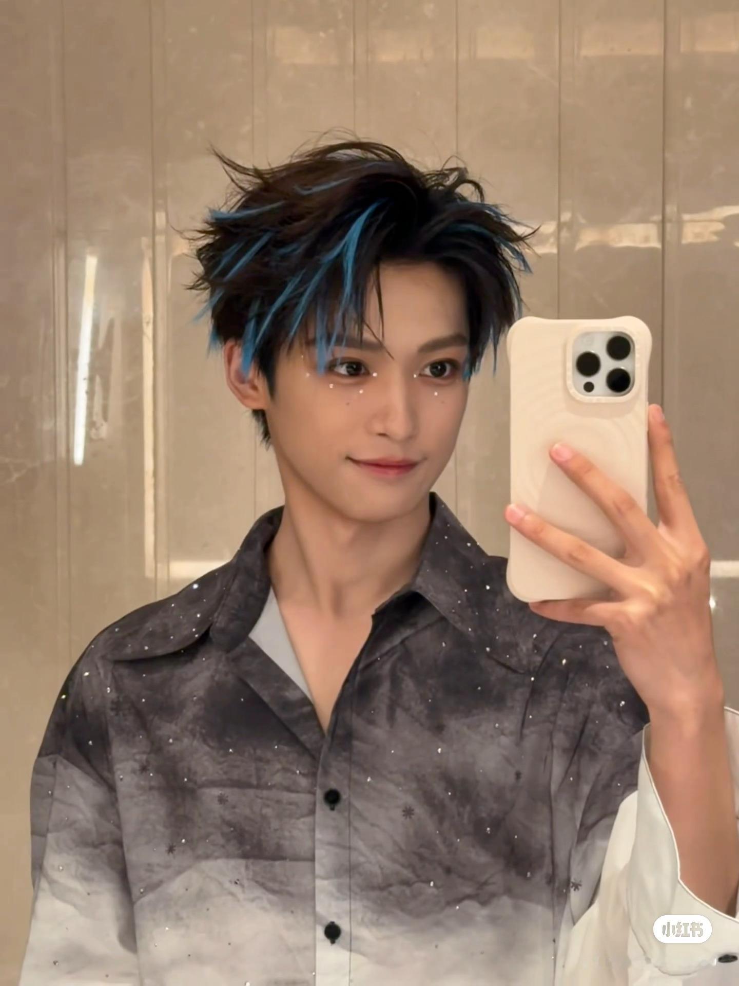 梓渝🍠营业live，小梓渝好会拍📸好漂亮 ​​​