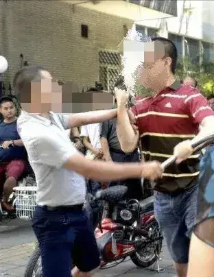 被打时能还手吗？