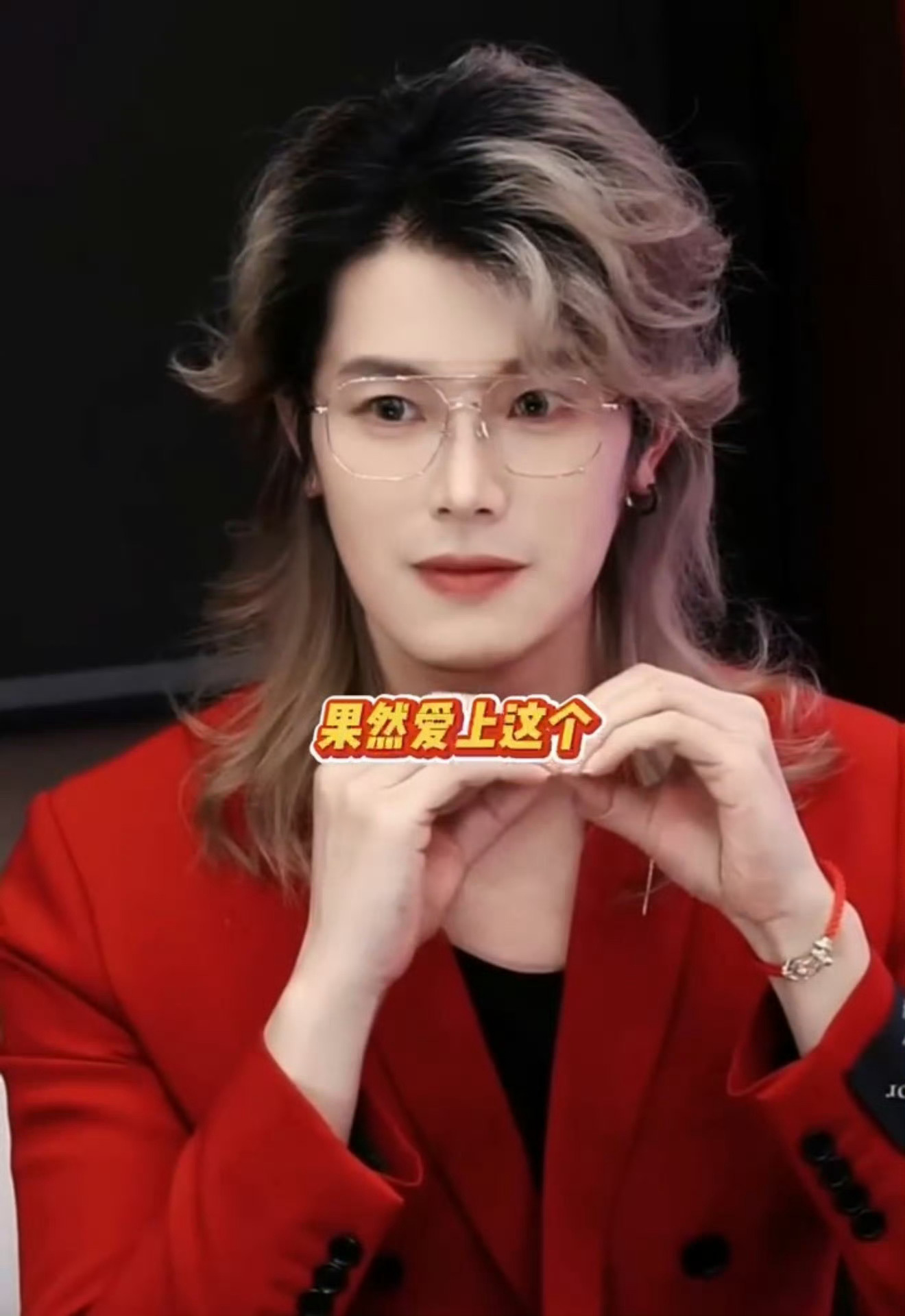 轩ZONE谁能拒绝轩ZONE的亲笔签名啊！《偷偷藏不住》段嘉许、《一醉经年》宋居