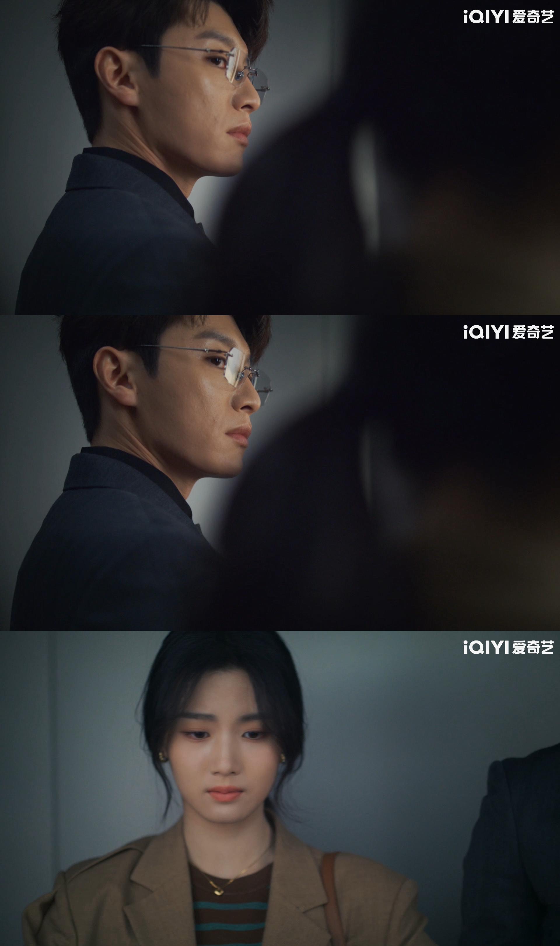 表面按电梯实则背后抱  裴轸这一系列操作全是当着肖稚宇的面来的，完全就是明目张胆