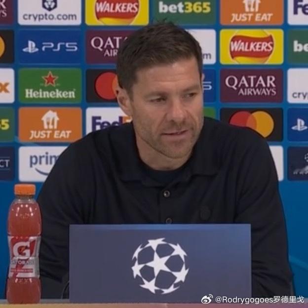 哈维·阿隆索：“我们在进攻三区缺乏真正的威胁，也无法突破利物浦的防线。我们希望阿