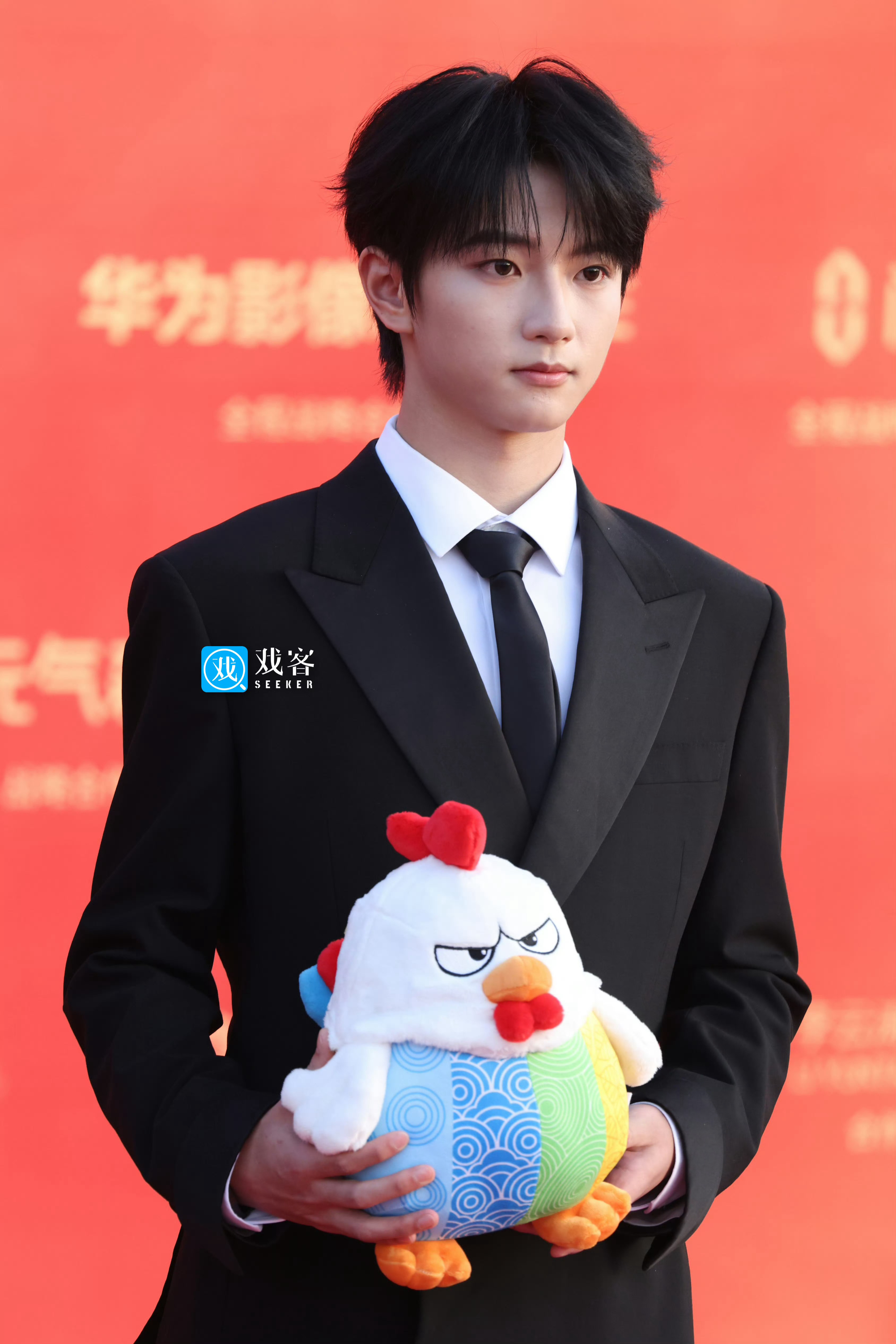 【穆祉丞】穆祉丞金鸡奖红毯生图 .