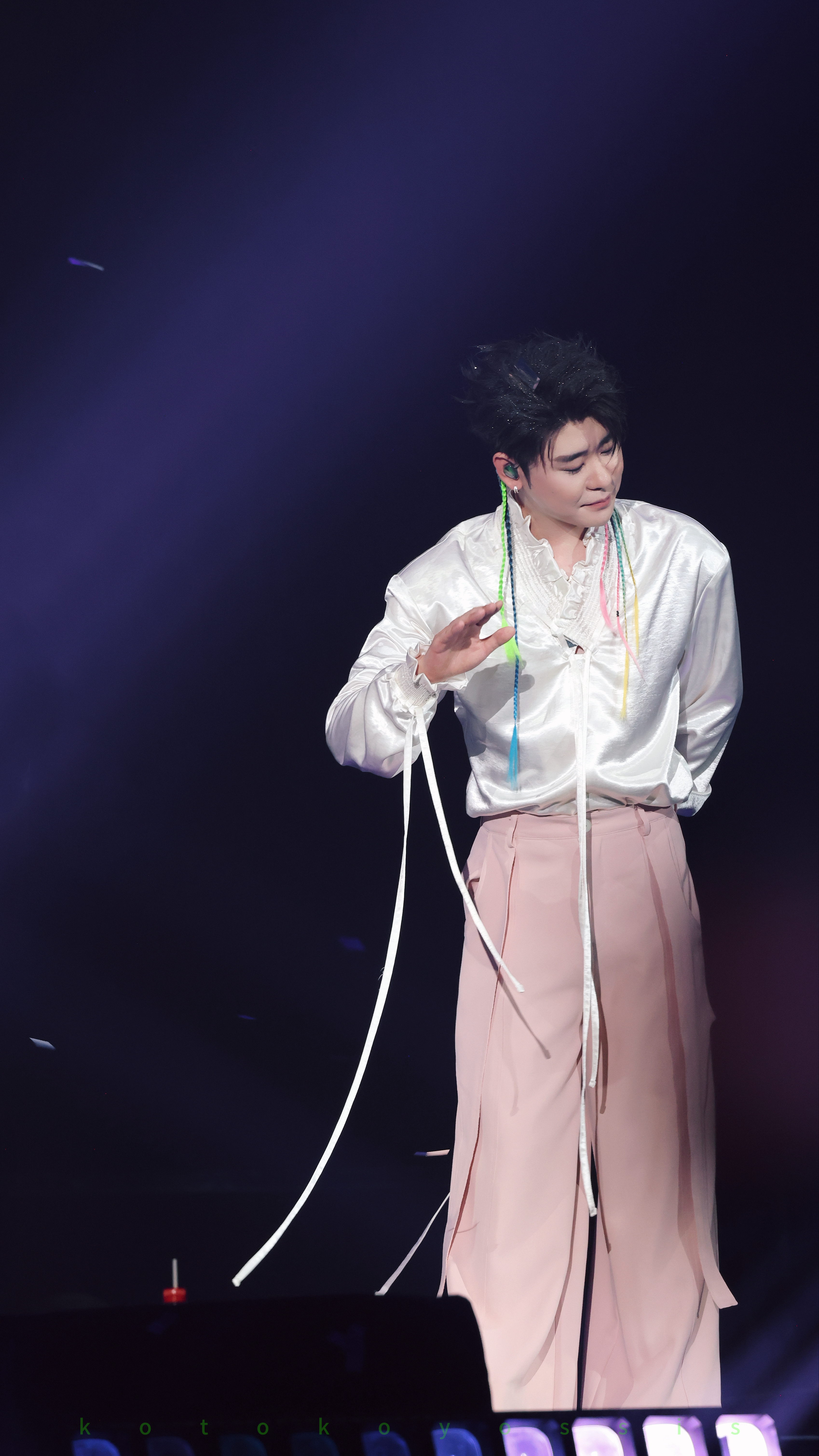 张云雷[超话]  哎呀呀，介似谁家的官人啊～张云雷南京演唱会曲目2026.09.