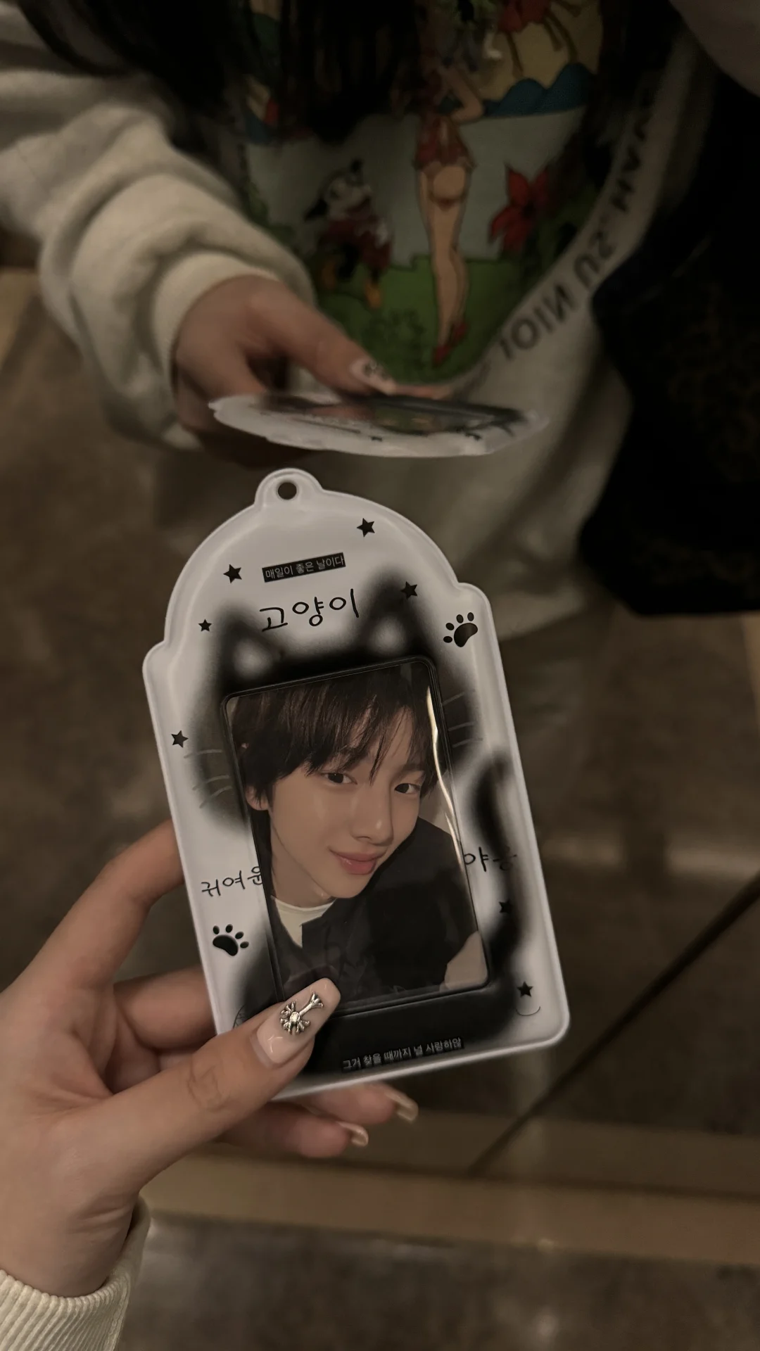 我真的是买卡套的天才！！