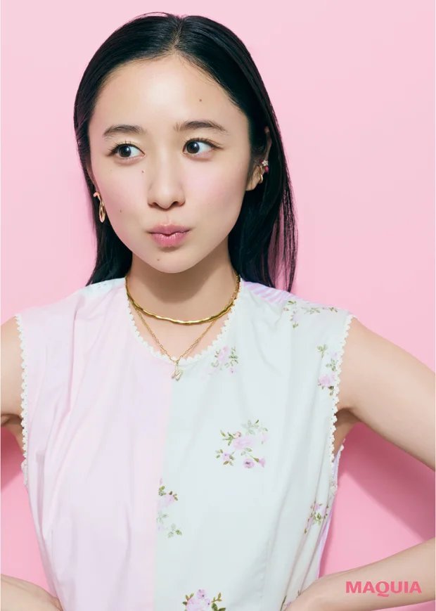 日娱新闻堀田真由 堀田真由 杂志《MAQUIA》2026年4月号 无字美图 