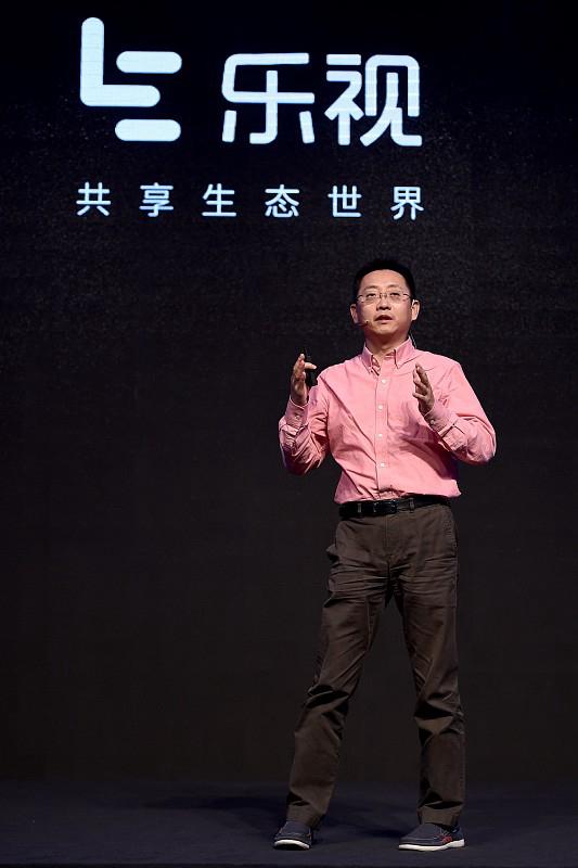 贾跃亭从乐视忽悠到法拉第，
从中国忽悠到美国，
从造车忽悠到人行机器人，
绝对的