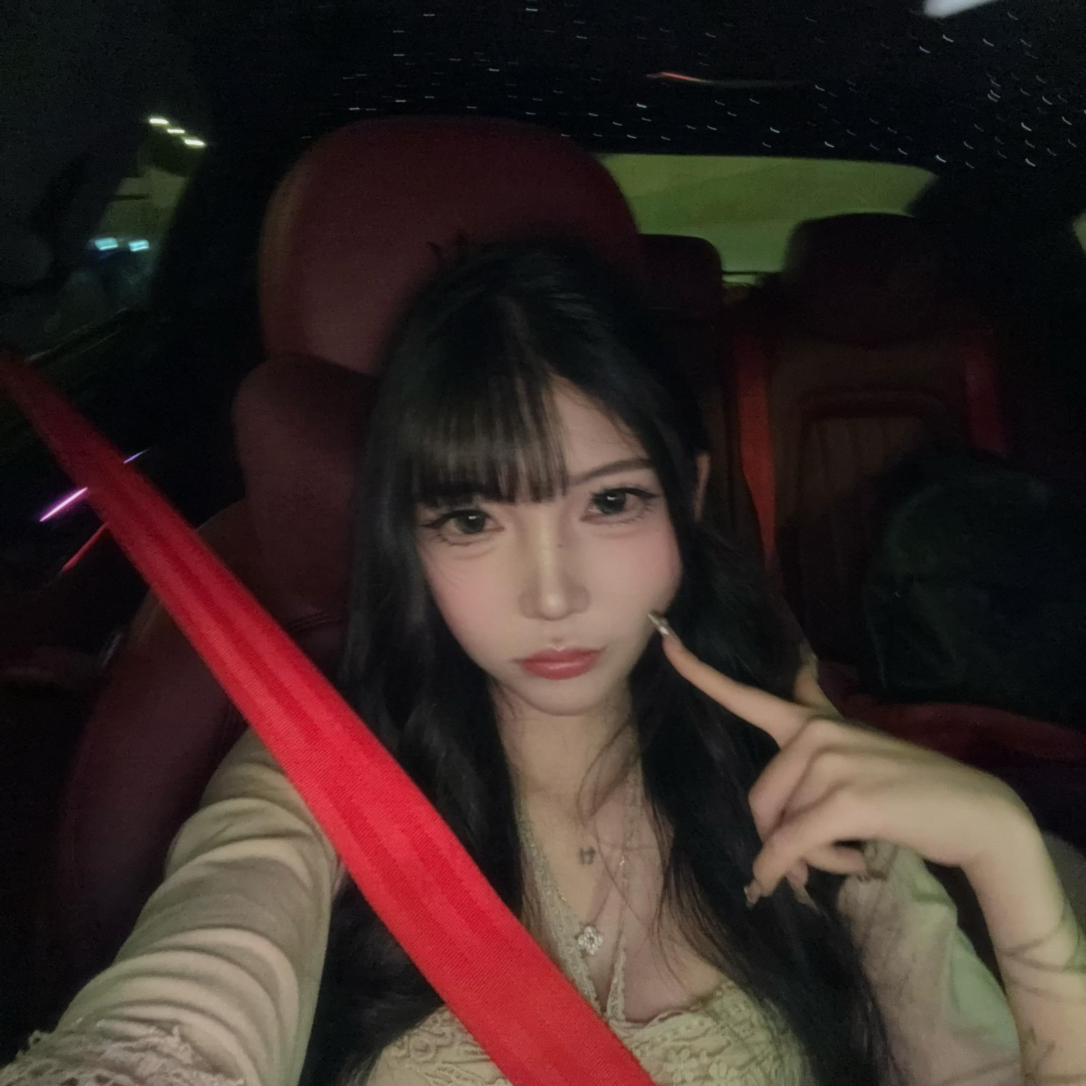 你说有我在会让你心安 可你给我的备注是165条件一般