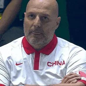 2023年9月2日，中国男篮75比96惨败菲律宾。
这是中国男篮历史上最耻辱的一