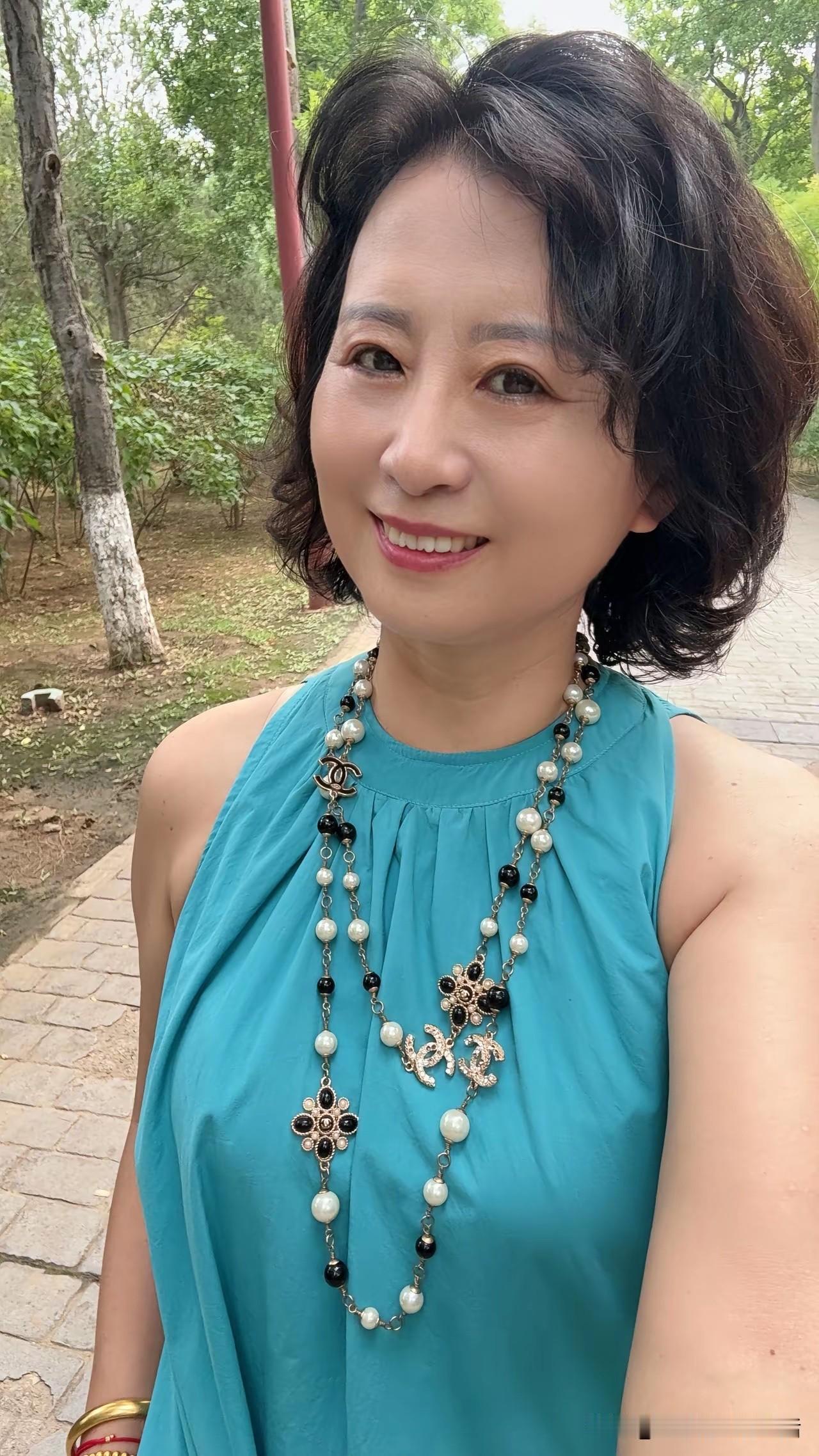 女人们记住了
你的男人爱不爱你
其实就看一点
非常的准
就是你在厨房搞菜
你不上
