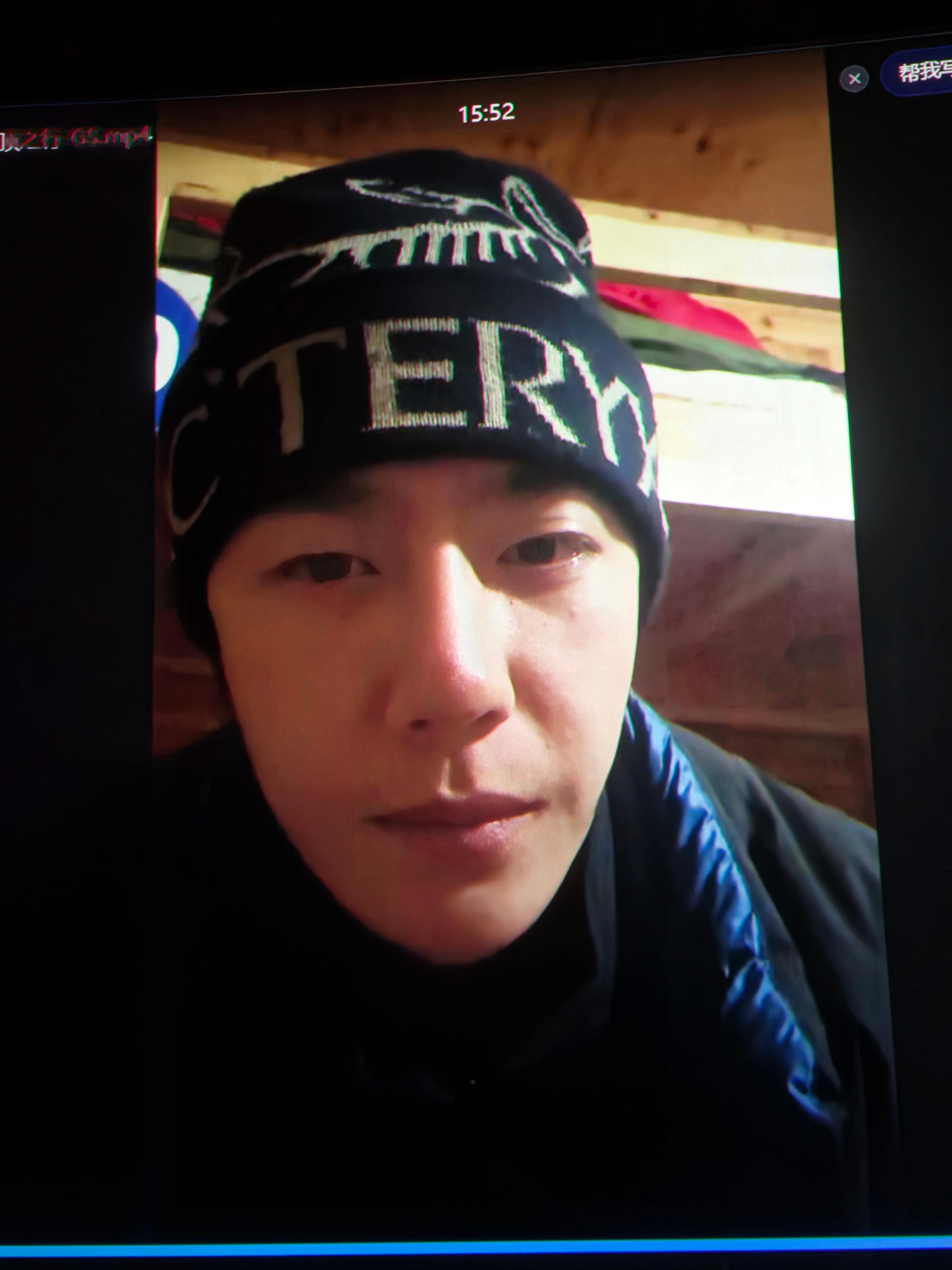 王一博 大大的美妆蛋王一博0805生日快乐‬ 王一博王一博