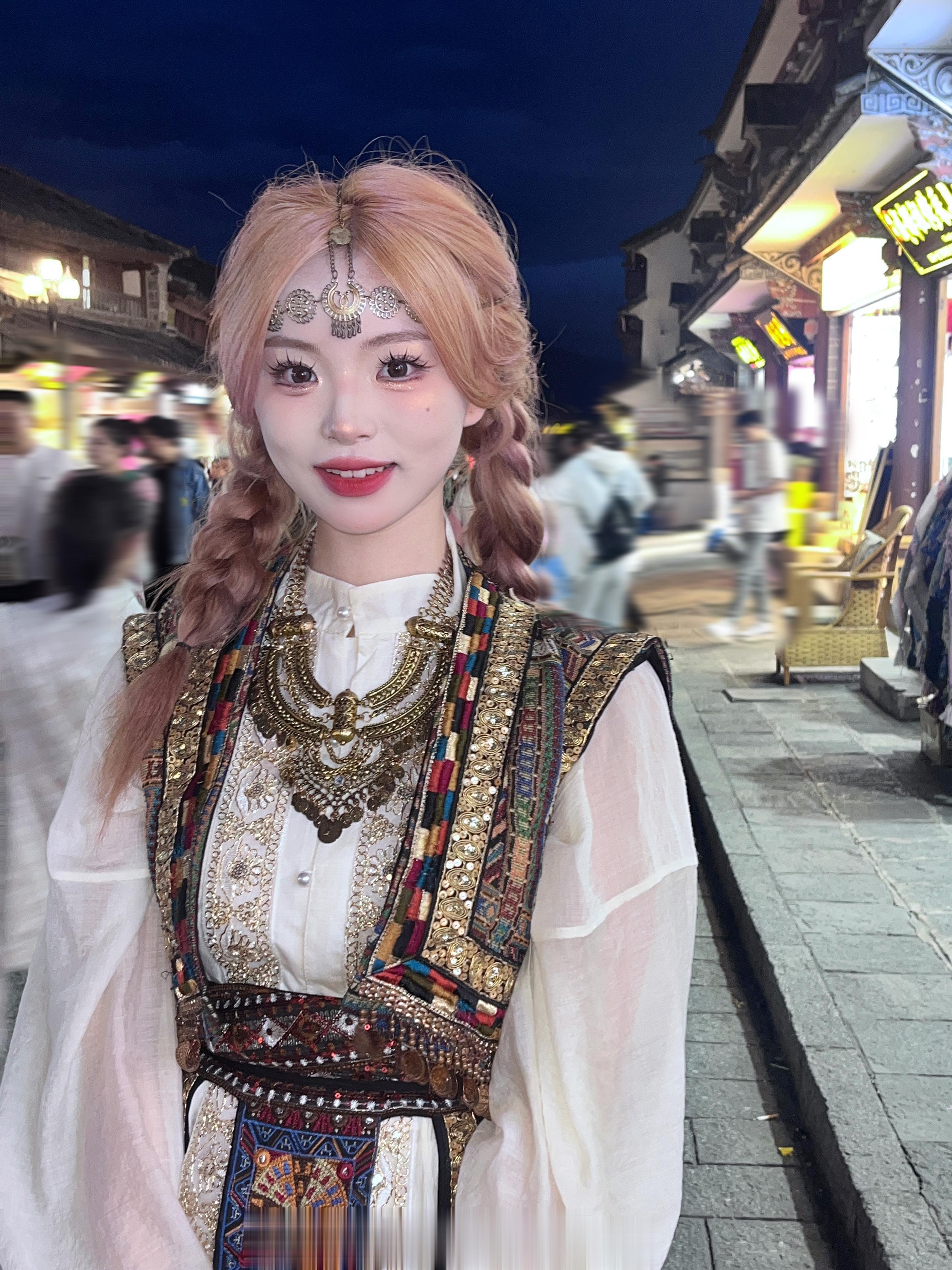 冬天和夏天去大理的照片都忘记发了😅 ​​​
