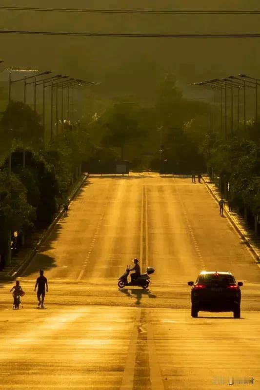 荷兰大臣：没想到中方叫停芯片出口 荷兰大臣：没想到中方叫停芯片出口，荷兰这波操作