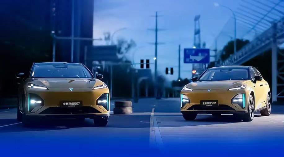 买车这样选，只买对的不买贵的:

1、要面子→买特斯拉

2、要舒服→买理想
